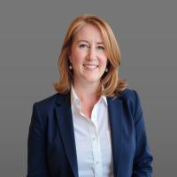 Krista Edmunds - Headshot